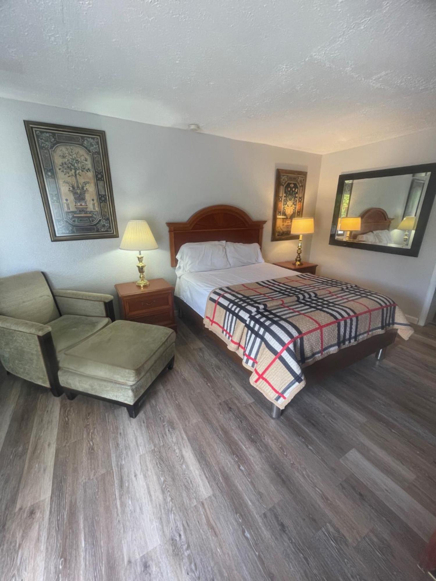 Ans Inn & Suites Winchester Eksteriør bilde