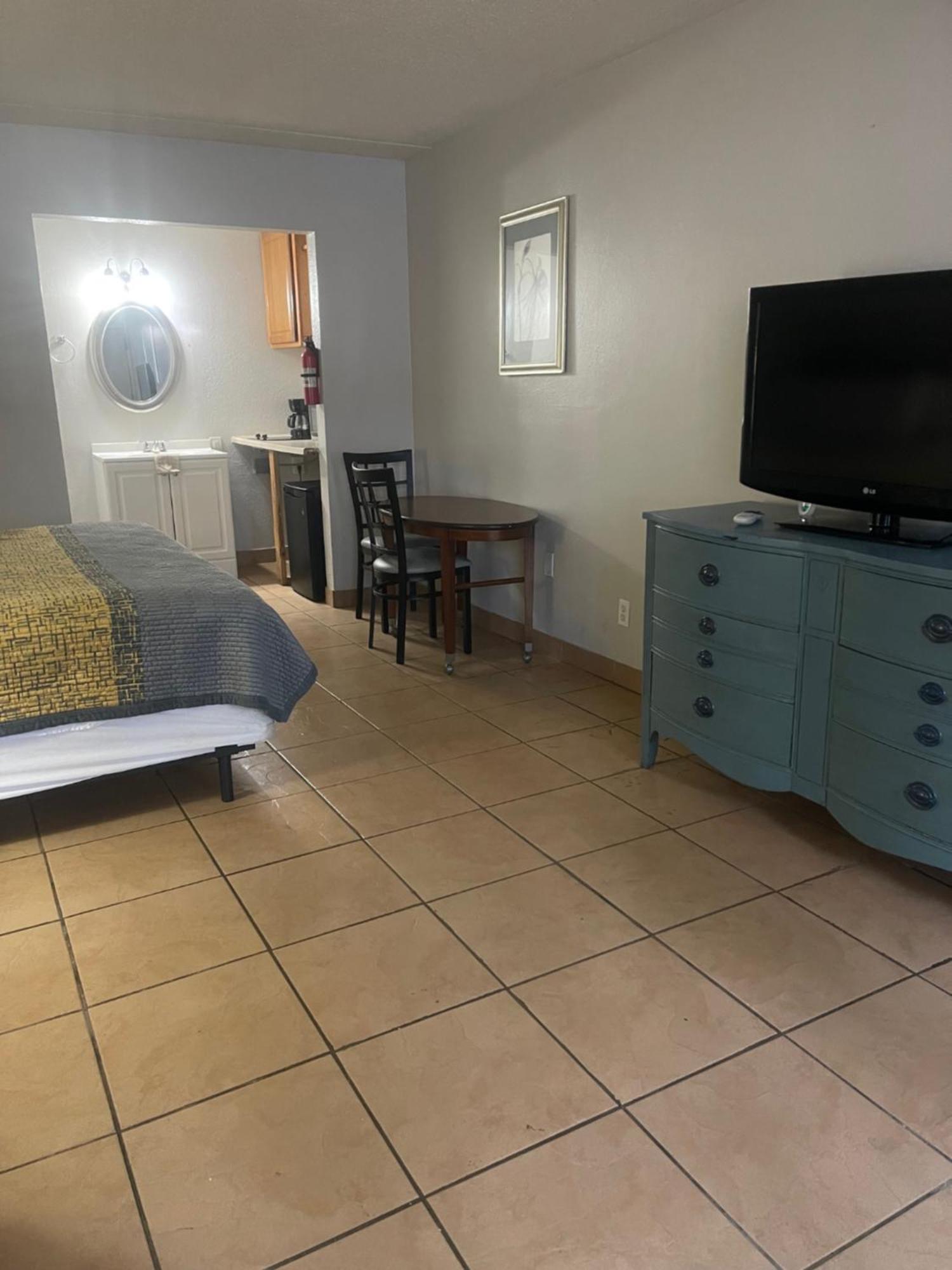 Ans Inn & Suites Winchester Eksteriør bilde